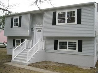 3 Muskogean Trl, Browns Mills, NJ 08015