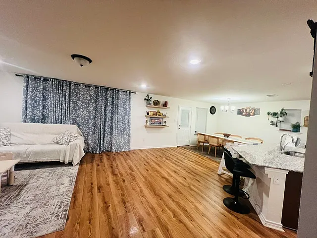 4518 Whispering Oak — Photo 12