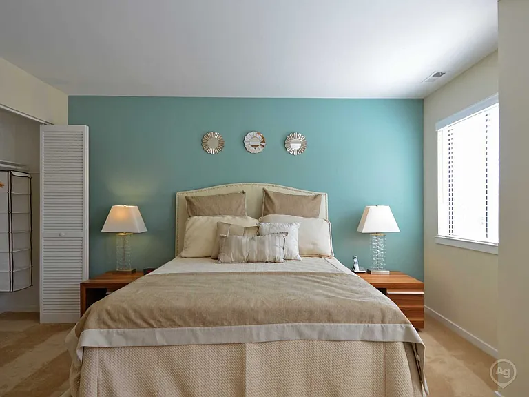 Valley Stream Village Apartments — Photo 33