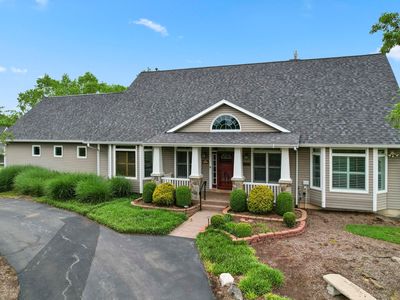 1425 E Lark Street, Ozark, MO, 65721