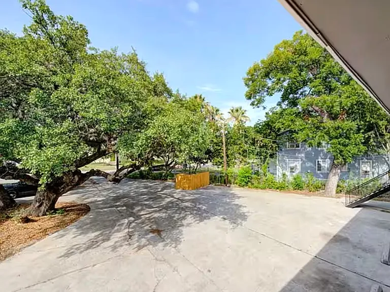 218 Natalen Ave #6 — Photo 5