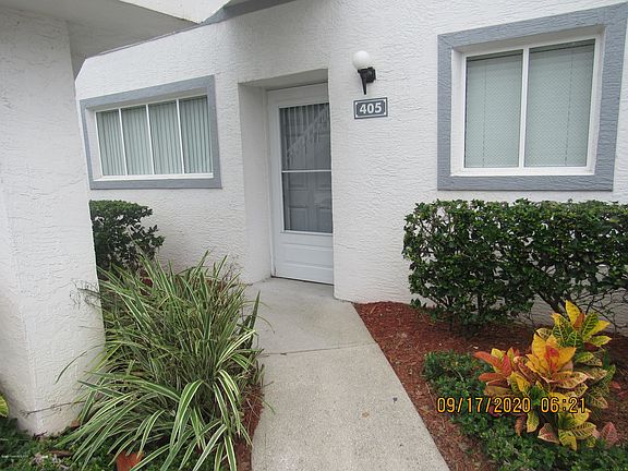 3rd image of 405 Ocean Park Ln #139