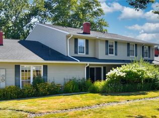 4926 Independence Cir UNIT C, Stow, OH 44224