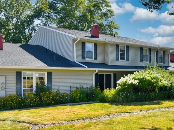 4926 Independence Cir Unit C, Stow, OH 44224