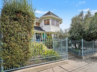 1018 E 17th St #C, Oakland, CA 94606