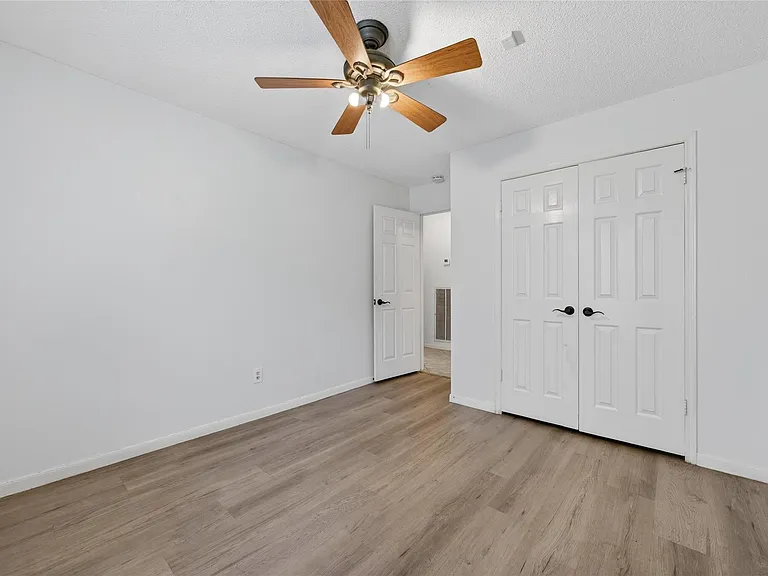 1035 Cascade Creek Dr — Photo 31