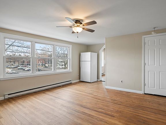 3rd image of 117 Union St #2F