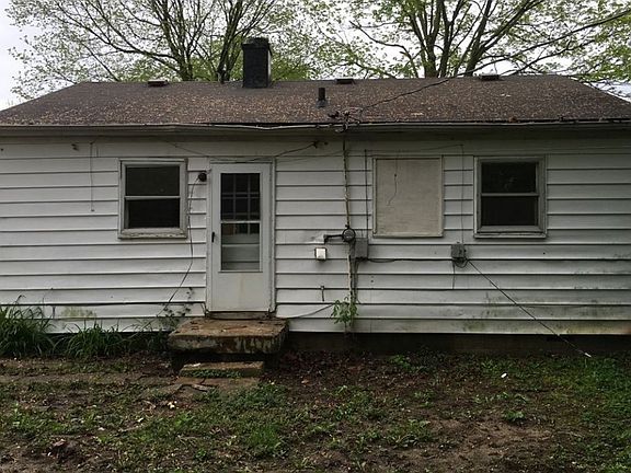 2nd image of 3022 N Bolton Ave