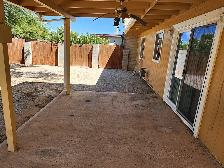 2410 S Rose Peak Dr — Photo 21