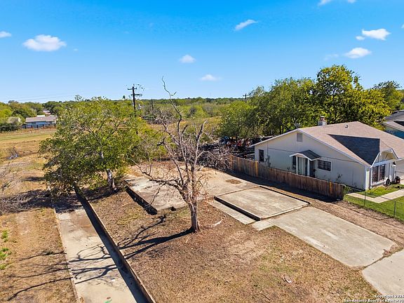 5th image of 8802 Catalina Bay Dr LOT 13
