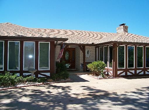 3rd image of 4440 N 93rd St