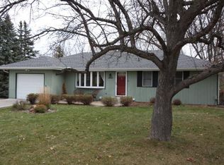 6020 Hemlock Ln N, Plymouth, MN 55442