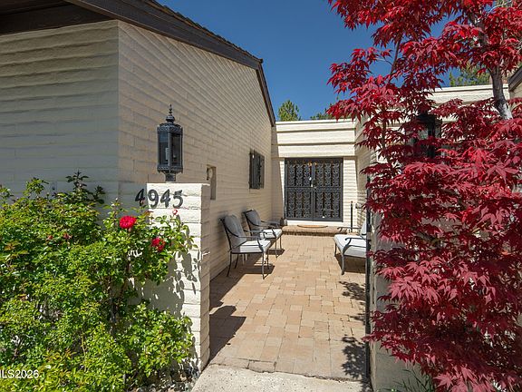 3rd image of 4945 Lakeridge Terrace Ln W