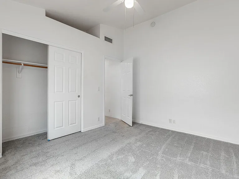 1520 E Villa Rita Dr — Photo 31