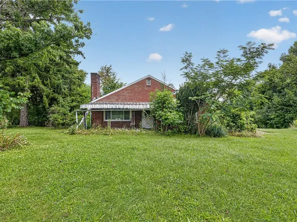 4194 Battle Ridge Rd, Mc Donald, PA 15057