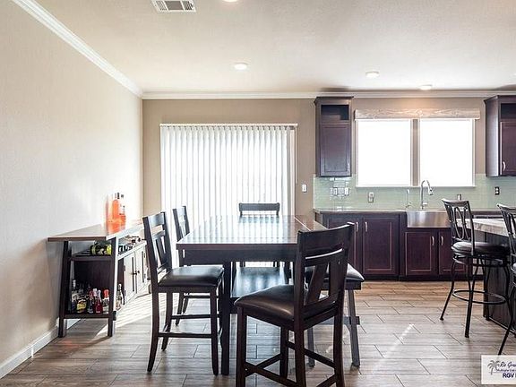 5th image of 33304 Adelia St