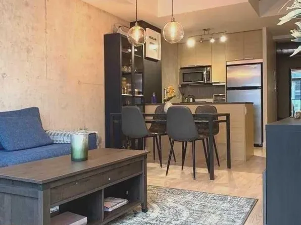 138 Princess St Unit 1211, Toronto, ON M5A 0B1