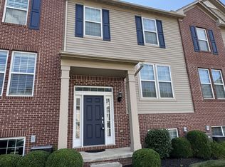 393 Caleb Dr UNIT 1, Akron, OH 44321