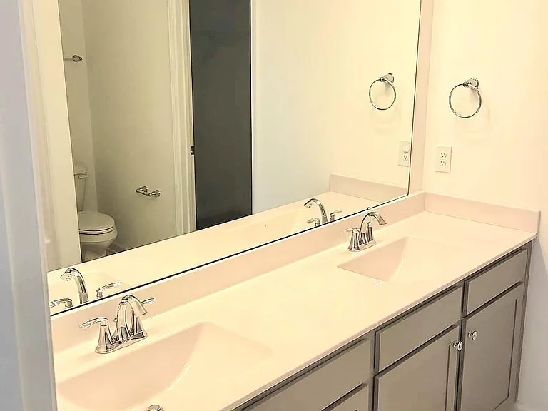 736 Putney Hill Rd — Photo 11