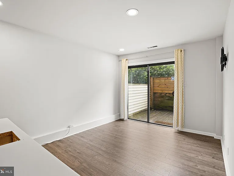 18616 Pier Point Pl — Photo 36