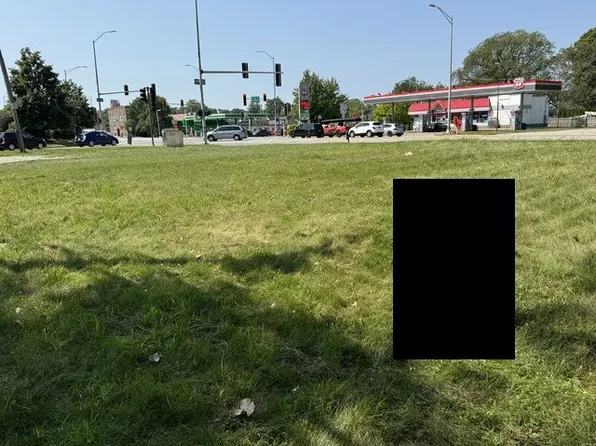 328 S Chicago St, Joliet, IL 60432