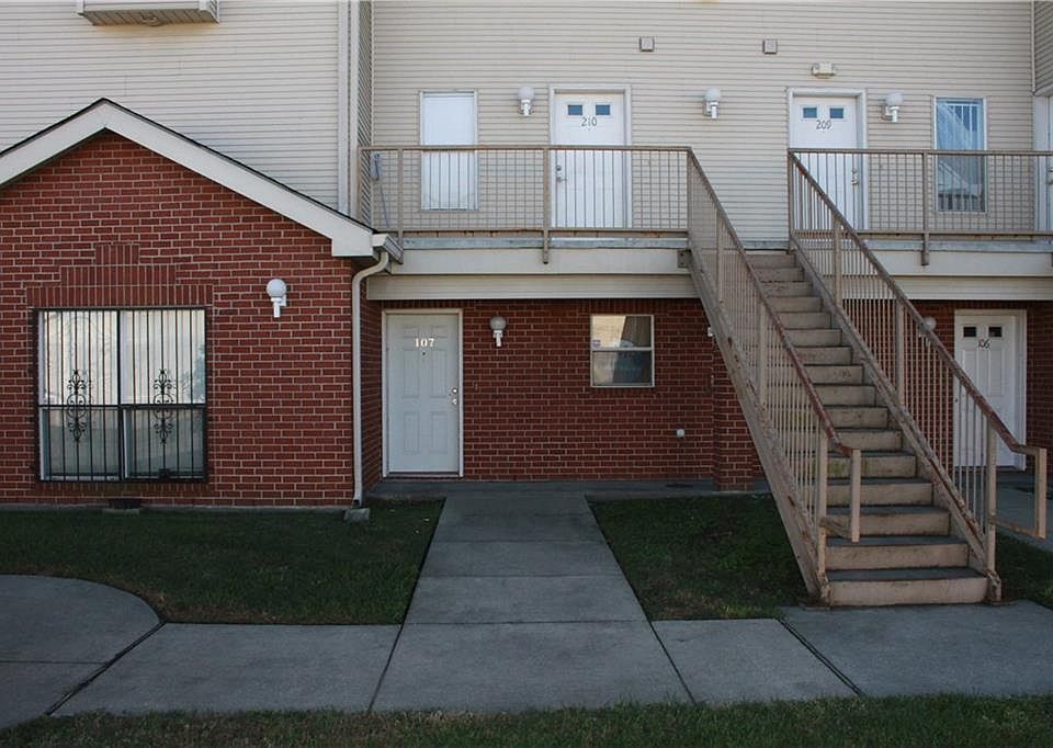 1st image of 2500 Manson St Unit 107