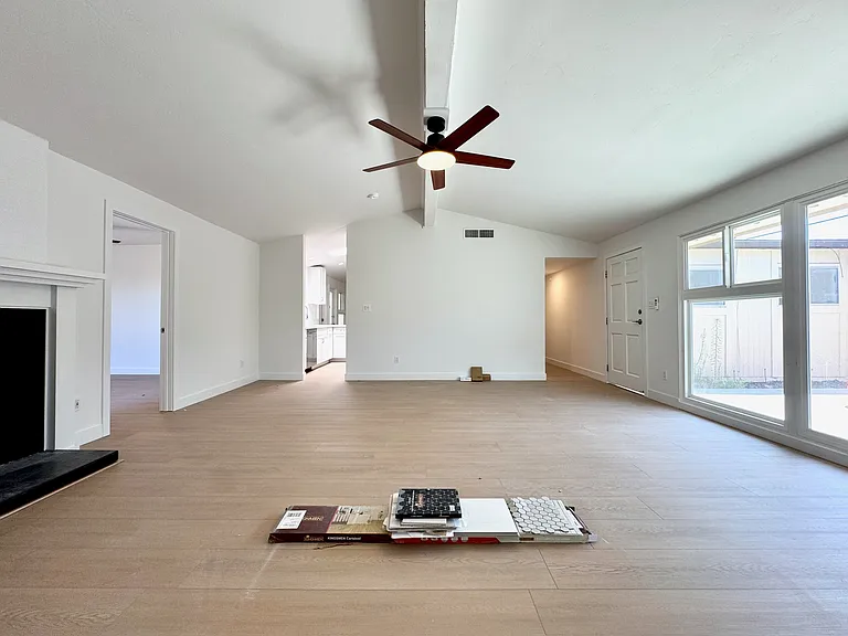 Living room 1