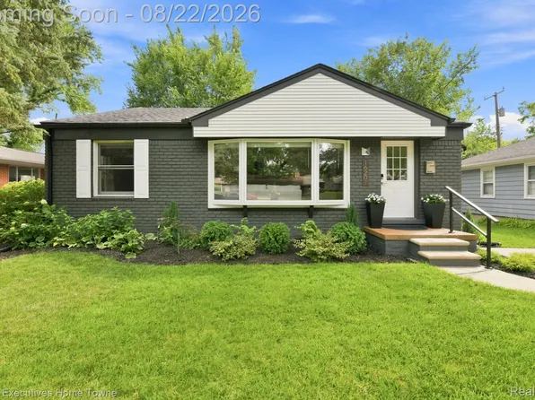 16201 Amherst Ave, Beverly Hills, MI 48025