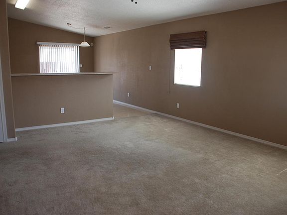 4th image of 29 Tome Vista Dr