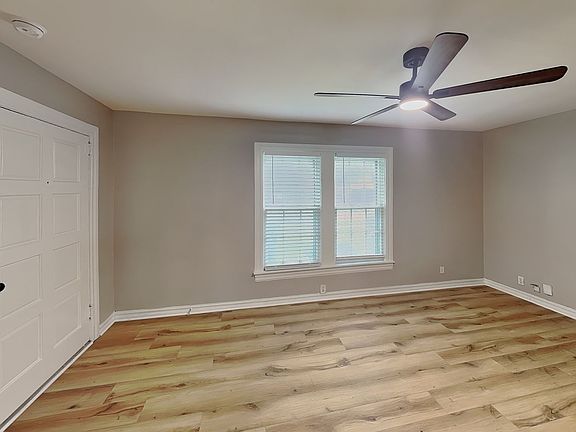 4th image of 3113 Clary Ave