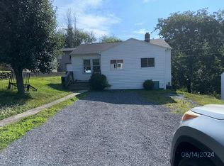 111 Royal St, Richlands, VA 24641