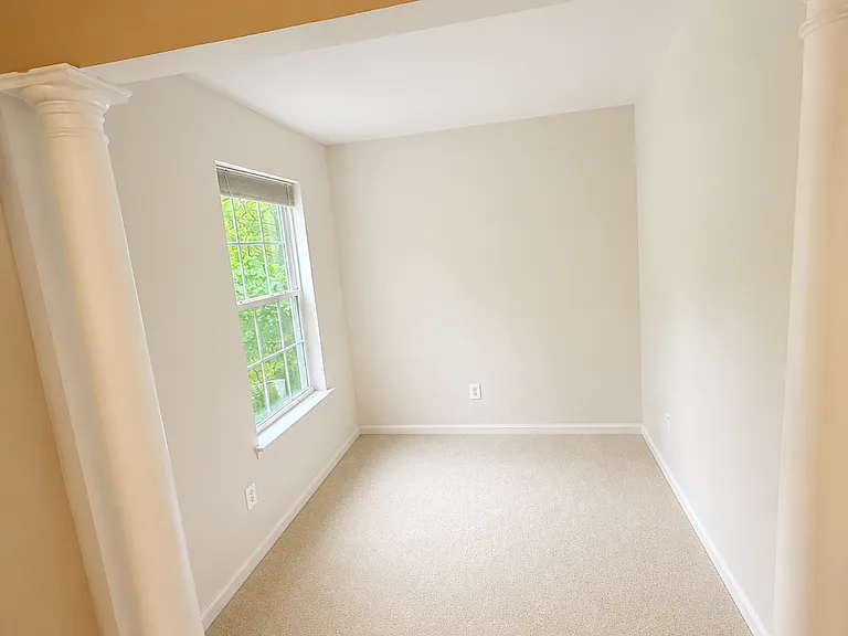 15 Saw Mill Ct — Photo 8