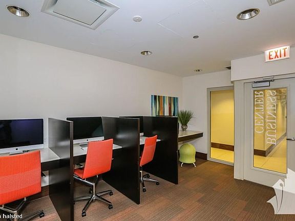 3rd image of 1463 N Halsted St #324