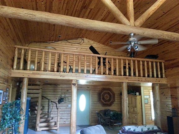5th image of 1803 Ravenwood Ln