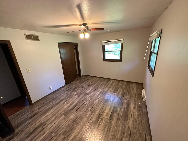 532 Poppy Dr — Photo 10