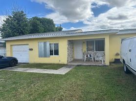 15001 Jackson St, Miami, FL