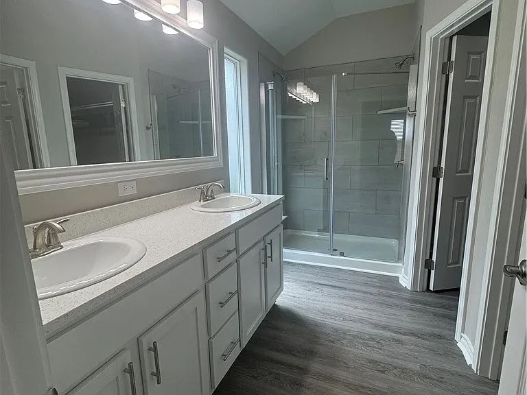 1258 Thames Chase Dr — Photo 7