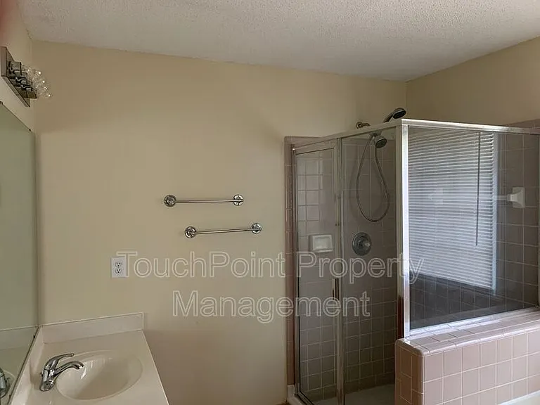 4319 Wynborough Ln — Photo 15