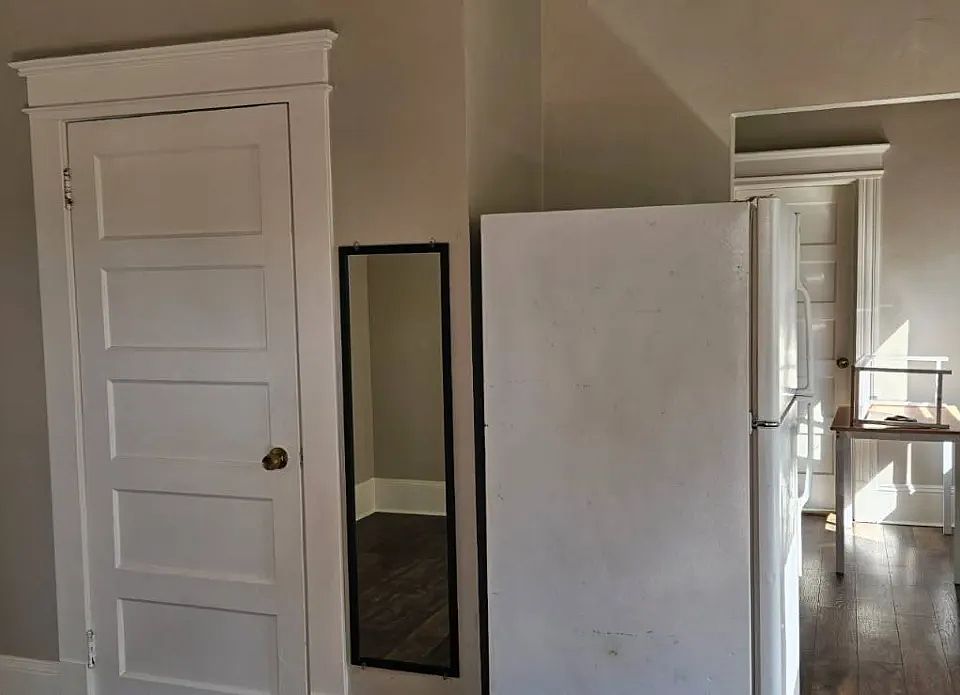 1st image of 444 S 7th St APT 3