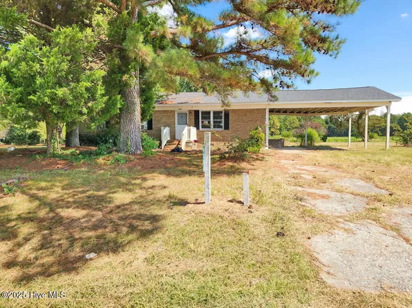 4393 Hassell Road, Oak City, NC 27857