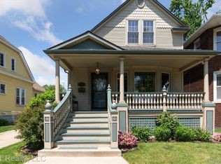 436 Vinewood St, Wyandotte, MI 48192