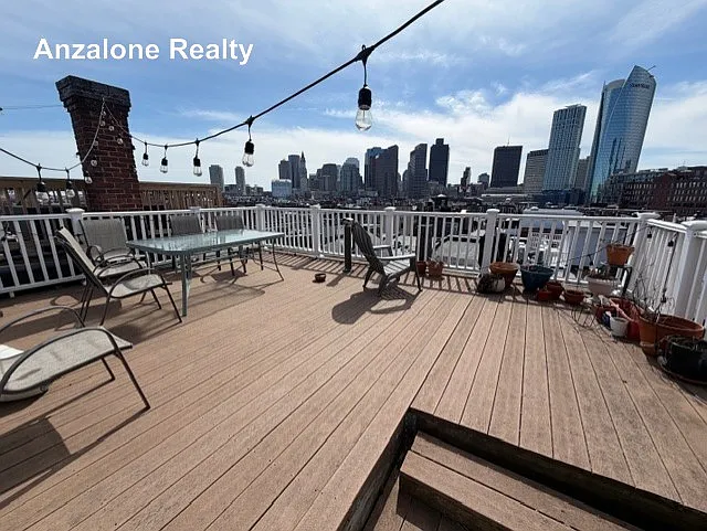 24 Hull St #3R — Photo 18