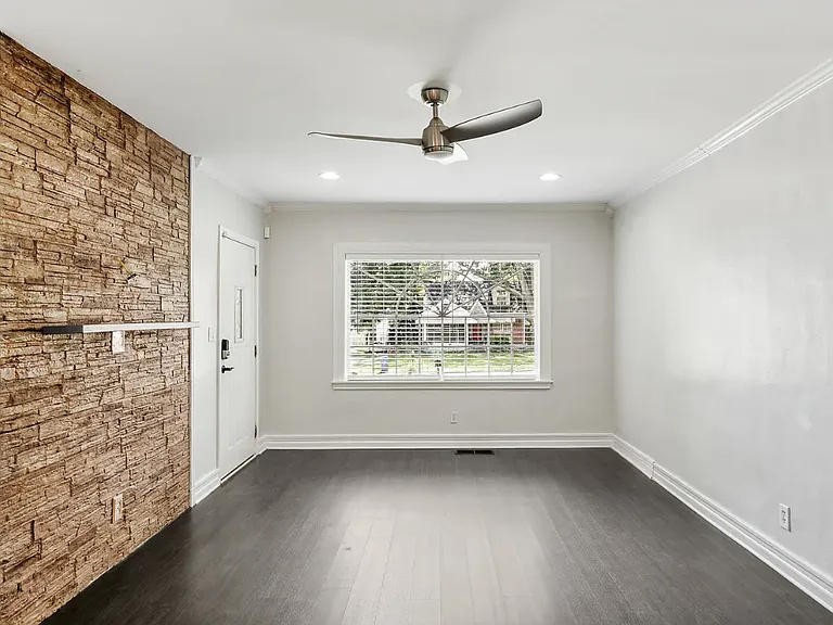 1268 Eastland Rd SE #A — Photo 20