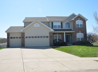 529 Wyndgate Lake Ct, Lake Saint Louis, MO 63367