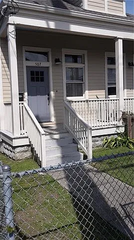 505 S Dupre St — Photo 2
