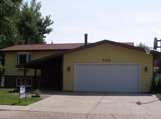 1313 23rd St W, Williston, ND 58801