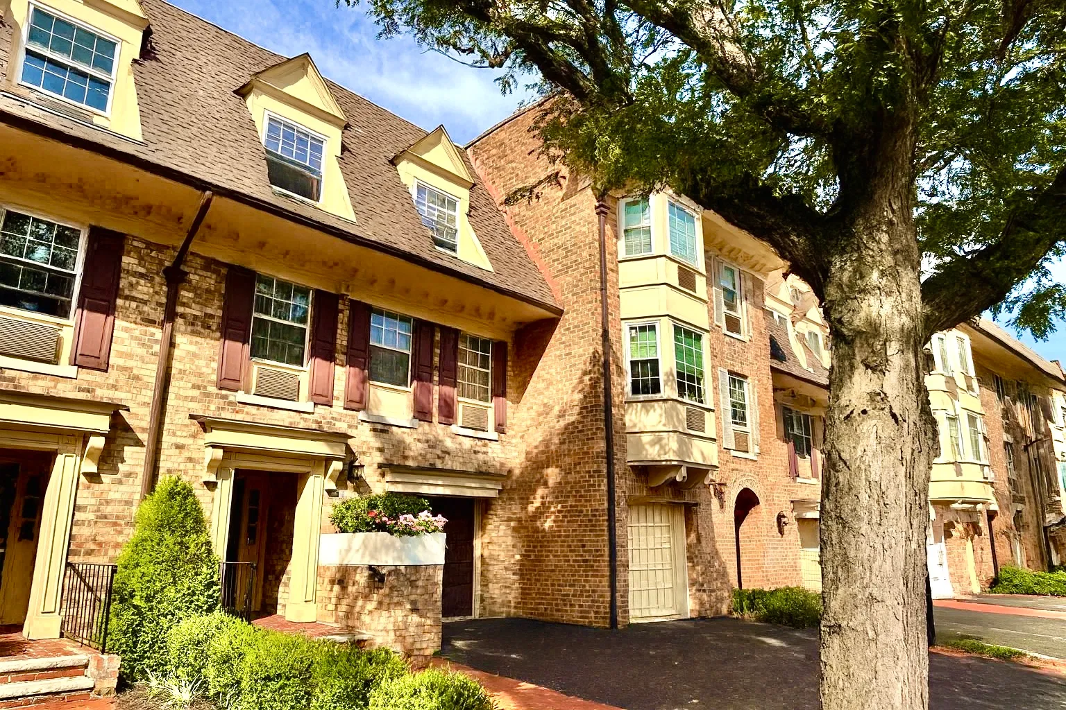 206-07 Emily Road #3 in Bay Terrace, Queens | StreetEasy