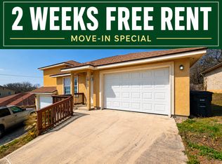 1013 Misty Acres Dr, New Braunfels, TX 78130