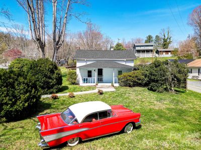 8 Concord Rd, Asheville, NC, 28803