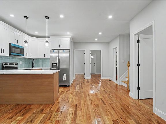 3rd image of 51 Hill Street